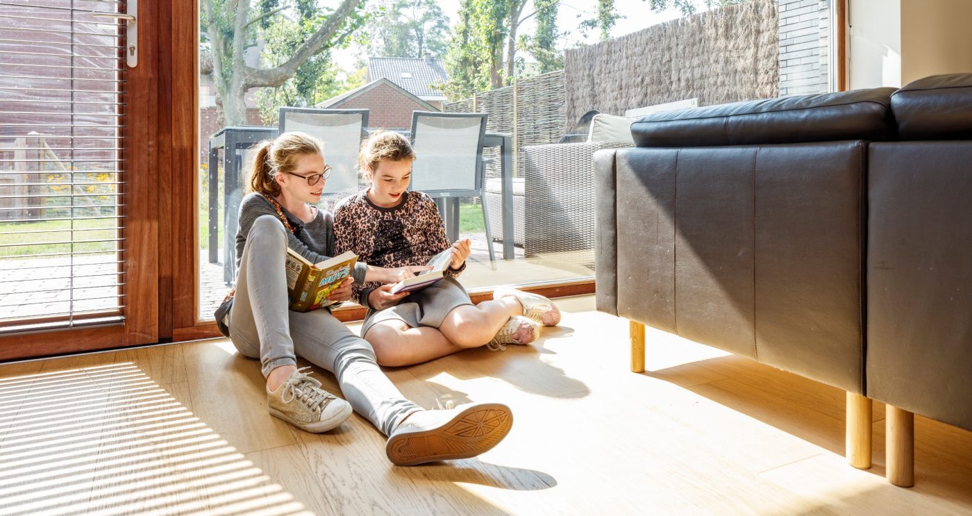 Residents of the Duurzame Wijk - children are reading