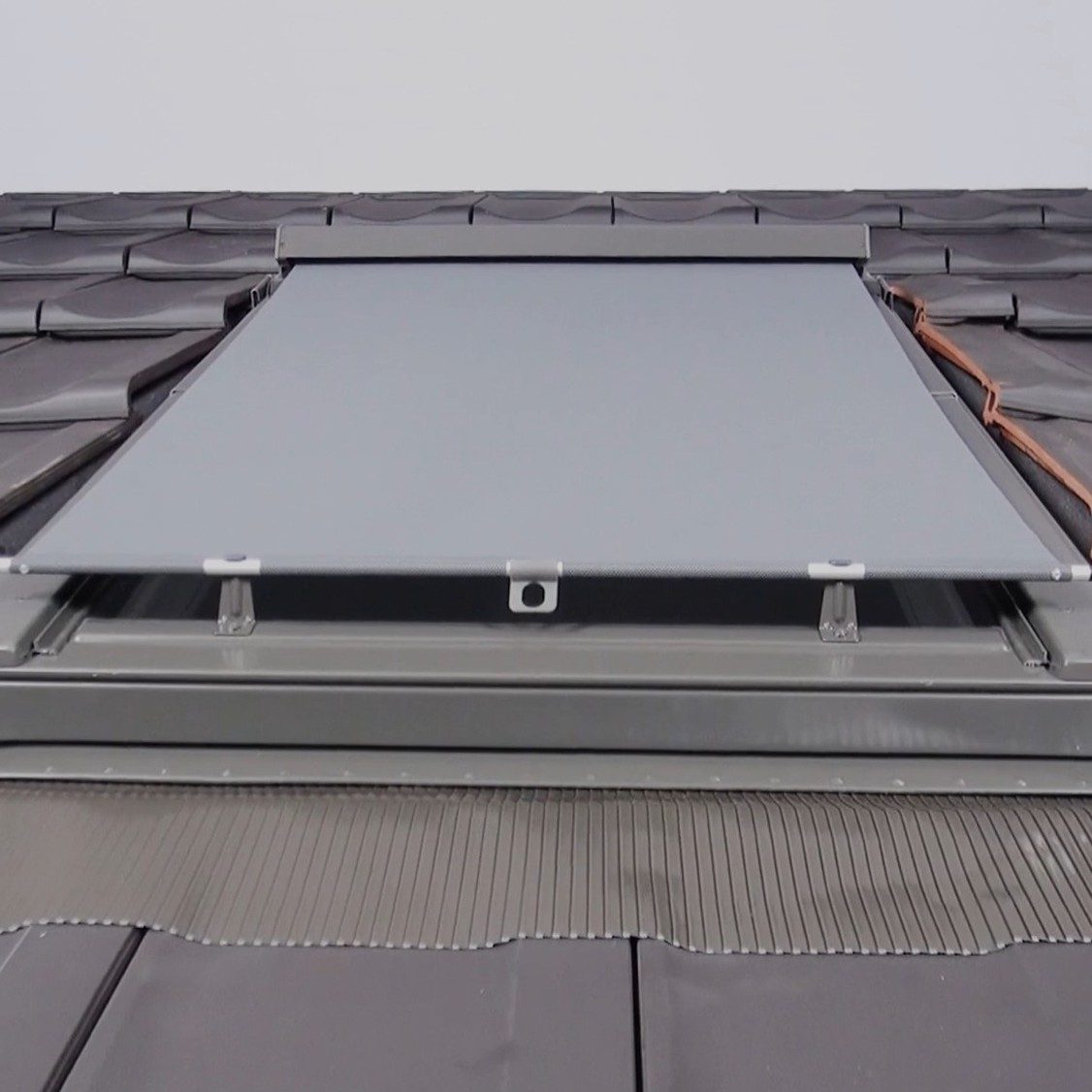 Products Roof Windows - External Blind
